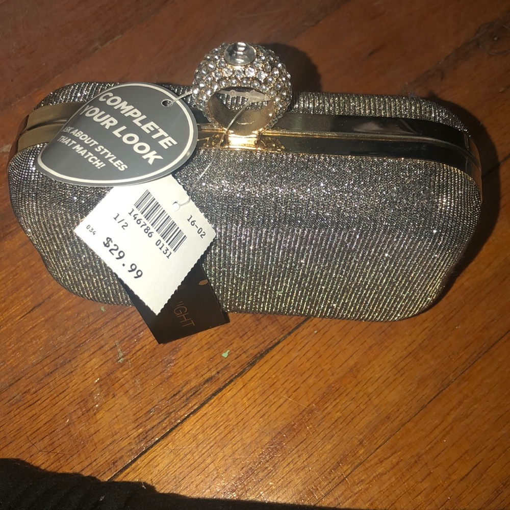 Metallic silver evening bag/clutch